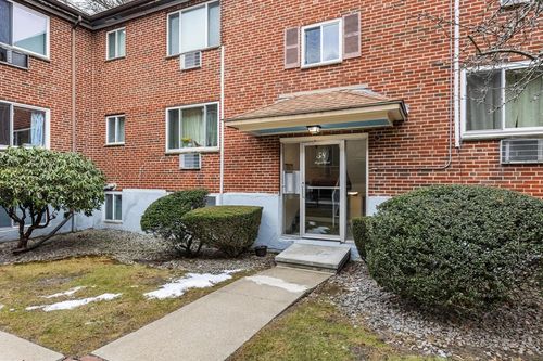 apt-6-58 Bryon Rd, Chestnut Hill, MA, 02467-3321 | Card Image