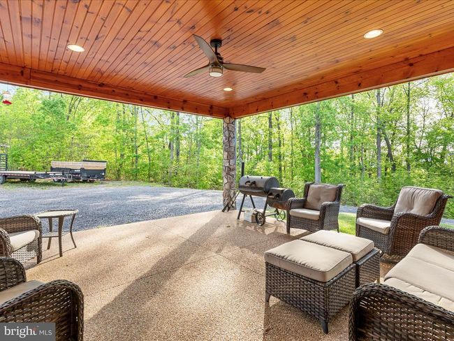 1996 Buck Mountain Rd, House other with 4 bedrooms, 4 bathrooms and null parking in Bentonville VA | Image 35