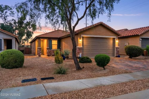 2116 W Ephesus Ct, Tucson, AZ, 85742-2208 | Card Image
