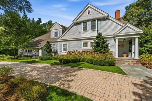 7 Eagle Dr, Dartmouth, MA, 02748 | Card Image