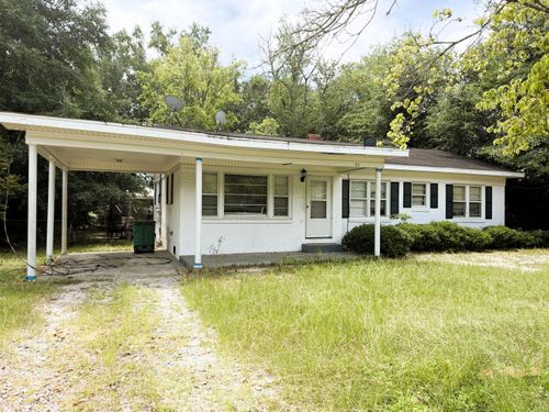 35 Myrick St, Barnwell, SC, 29812-1427 | Card Image