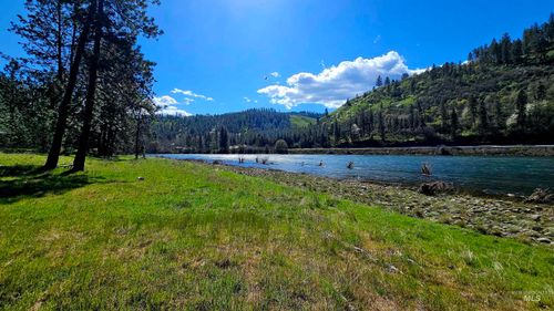 19437 Railroad Ave, Lenore, ID, 83541-6133 | Card Image