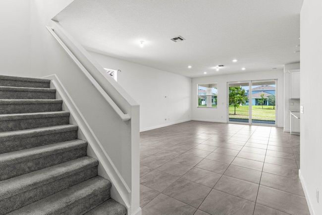 19659 Rugged Trunk Trl, House other with 3 bedrooms, 3 bathrooms and null parking in Loxahatchee FL | Image 6