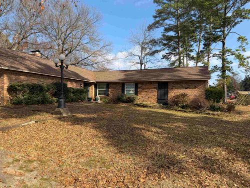 2090 Fort Dr, Longview, TX, 75604-2100 | Card Image