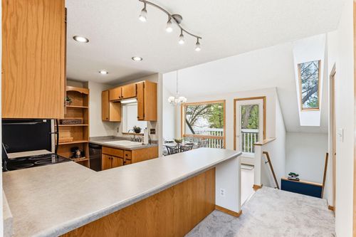 3062 Lake Shore Dr, Minneapolis, MN, 55416-4282 | Card Image