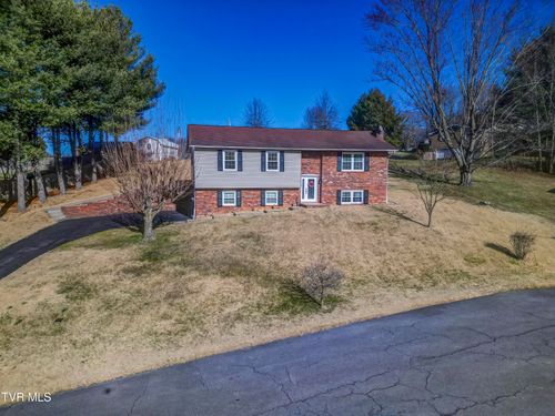 192 Patriot Circle, Bristol, VA, 24201 | Card Image