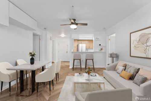 apt-102-555 10th St, Oakland, CA, 94607-4050 | Card Image