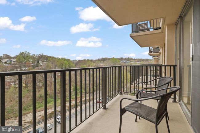 APT-722 - 4600 S Four Mile Run Dr, Condo with 1 bedrooms, 1 bathrooms and null parking in ARLINGTON VA | Image 22