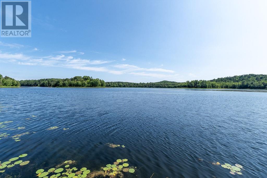 Land in Greater Sudbury 5