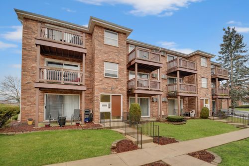 6e-14810 Kilpatrick Ave, Midlothian, IL, 60445-3135 | Card Image
