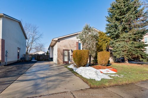 77 Bonaventure Dr, London, ON, N5V4A7 | Card Image