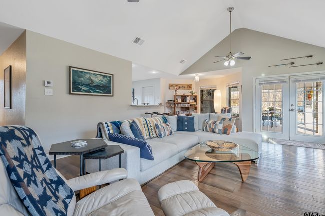 8533 Fm 315 S, House other with 3 bedrooms, 3 bathrooms and null parking in Frankston TX | Image 11