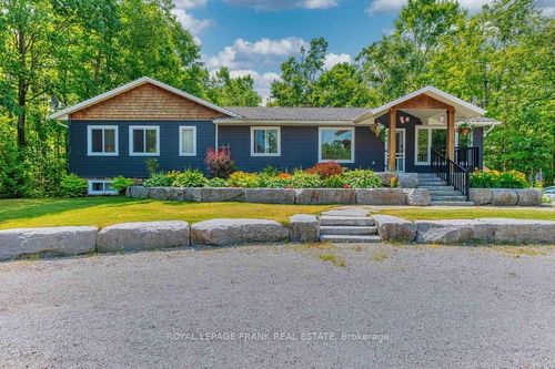 1746 Lakehurst Rd, Buckhorn, ON, K0L1J0 | Card Image