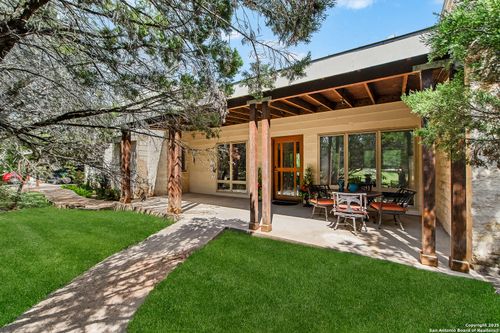 10329 Montanio Dr, New Braunfels, TX, 78132-4558 | Card Image