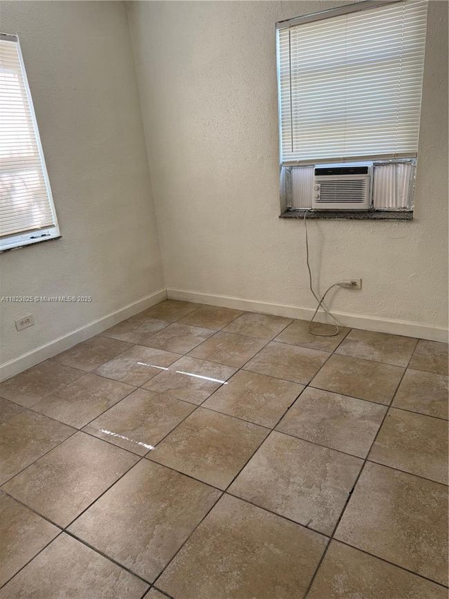 APT-5 - 640 Nw 10 Th Ter, Condo with 1 bedrooms, 1 bathrooms and null parking in Fort Lauderdale FL | Image 6