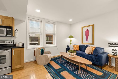 apt-204-314 V St Ne, WASHINGTON, DC, 20002-1413 | Card Image