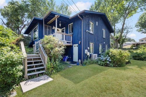 65 Lorelei Dr, Saunderstown, RI, 02874-2728 | Card Image