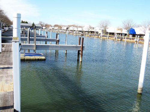 41700 Conger Bay G-269 Drive, Harrison Charter Township, MI, 48045 | Card Image