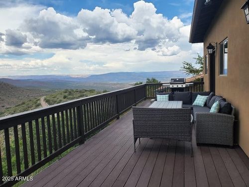 896 Hampshire Ave, Jerome, AZ, 86331 | Card Image