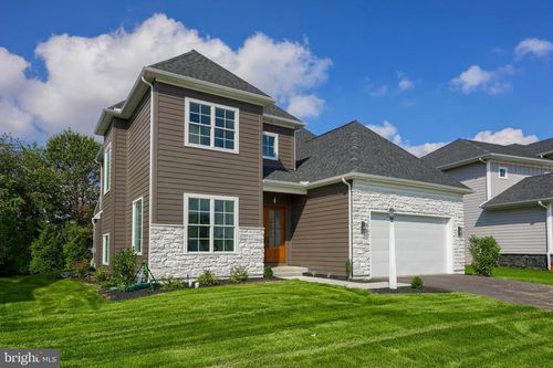 11-5824 Wild Lilac Dr, EAST PETERSBURG, PA, 17520-1440 | Card Image