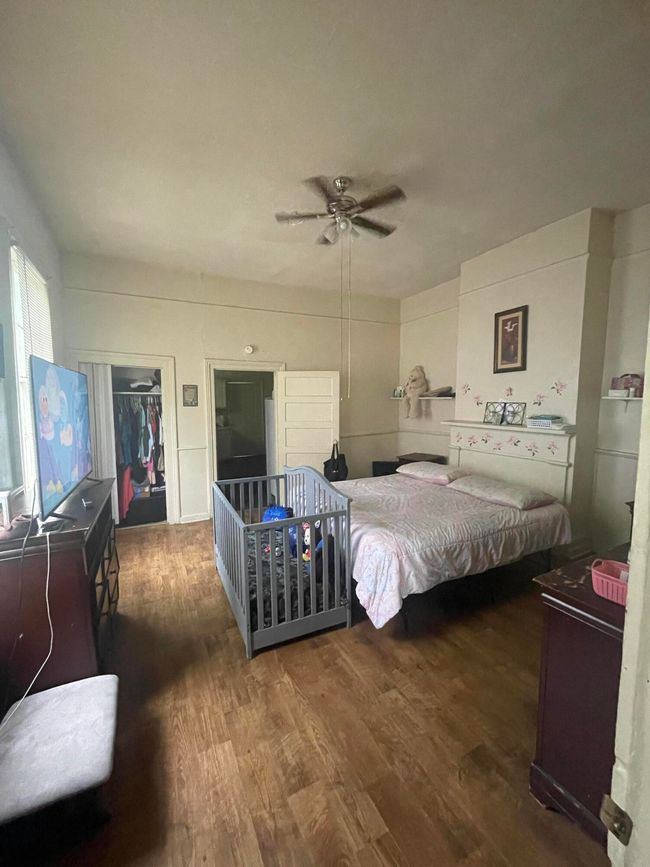 210 Perkins Bedroom | Image 6