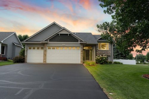 15418 Wintergreen St Nw, Andover, MN, 55304-7736 | Card Image