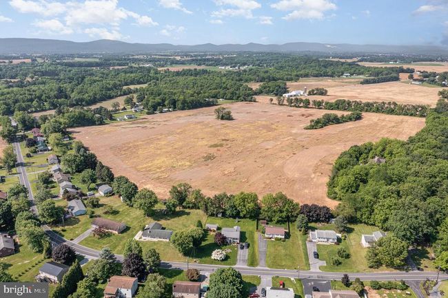 1370 W Trindle Rd, House other with 3 bedrooms, 2 bathrooms and null parking in CARLISLE PA | Image 13