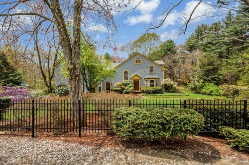 79 New Salem Rd, Petersham, MA, 01366-9703 | Card Image