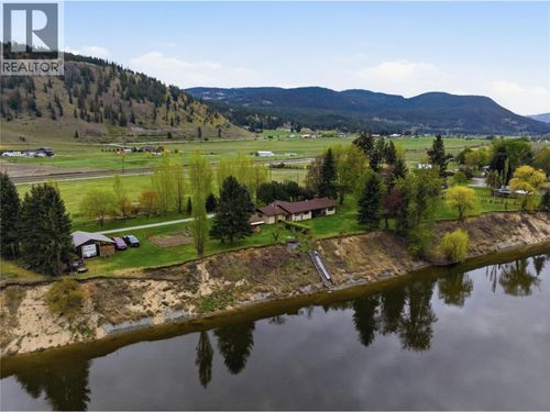 8753 Veteran Road, Vavenby, BC, V0E1Z2 | Card Image
