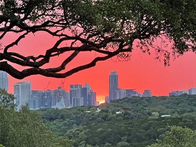 Owner's photo taken at sunrise. All the beauty without the city noise. | Image 34