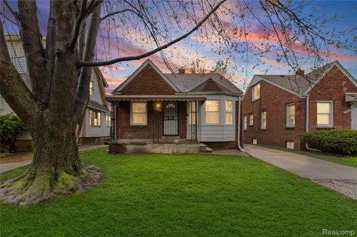 3432 Buckingham Ave, Detroit, MI, 48224-3533 | Card Image