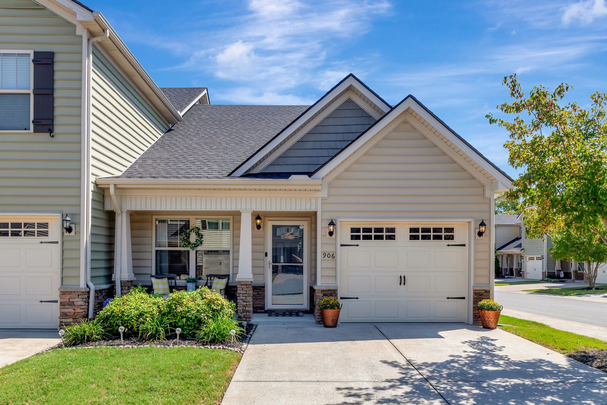 Dahlia Dr, Murfreesboro, TN 37128
