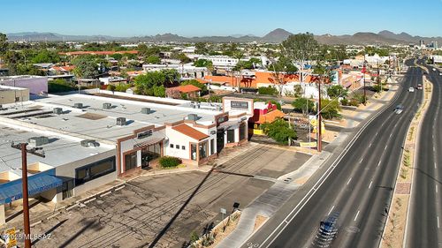 2640 E Broadway Blvd, Tucson, AZ, 85716-5306 | Card Image