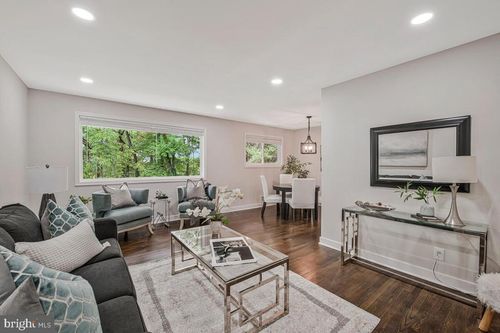 105 Julian Ct, GREENBELT, MD, 20770-1613 | Card Image