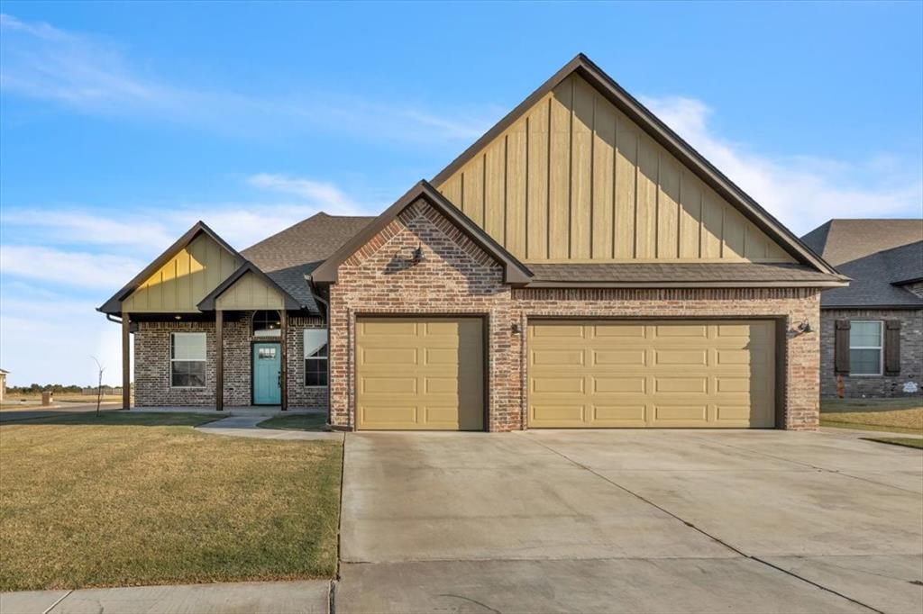 1st St, Yukon, OK 73099