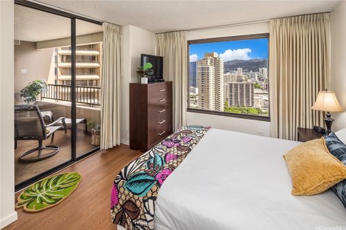 3617-1778 Ala Moana Blvd, Honolulu, HI, 96815-1626 | Card Image