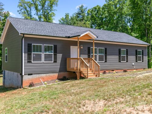 208 Walnut Branch Rd, Weaverville, NC, 28787-1299 | Card Image