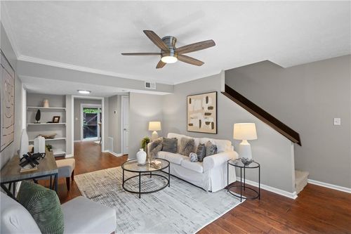 4960 Meadow Ln, Marietta, GA, 30068-4629 | Card Image