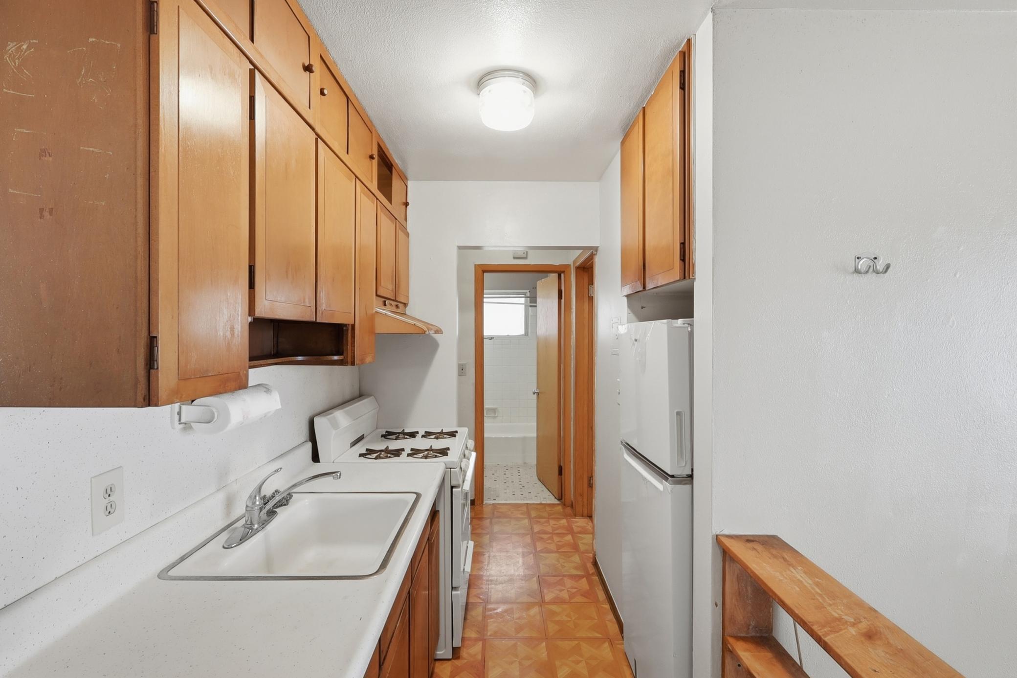 Commercial Sale in Saint Paul 5