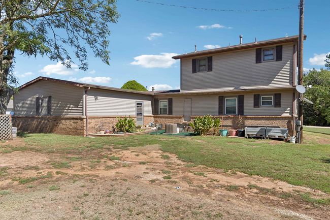423 N Saint Marys St, House other with 5 bedrooms, 3 bathrooms and null parking in Caldwell KS | Image 24