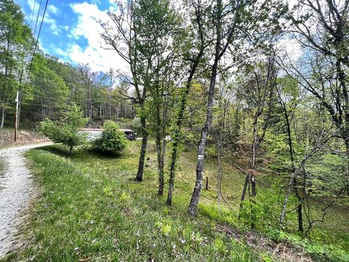 254 Joyces Mountain, Nantahala, NC, 28781 | Card Image
