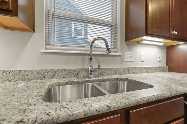 709 Salisbury St, House other with 3 bedrooms, 2 bathrooms and null parking in Pickerington OH | Image 14