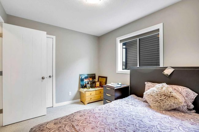 1240 Kings Heights Rd Se, House other with 4 bedrooms, 5 bathrooms and 4 parking in Airdrie AB | Image 8