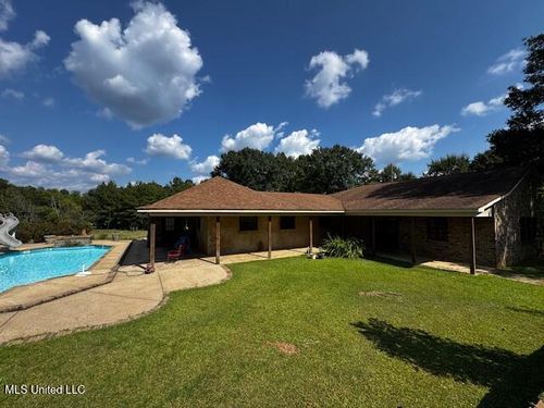 250 Everett Church Rd, Mendenhall, MS, 39114-9097 | Card Image