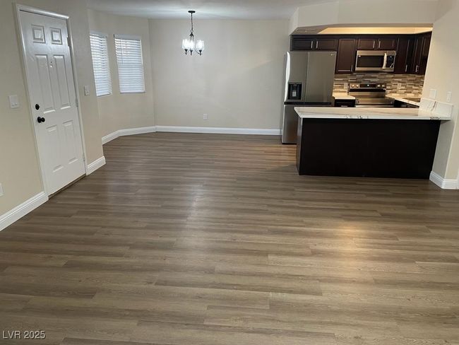 UNIT-1078 - 8410 Eldora Ave, Condo with 2 bedrooms, 2 bathrooms and null parking in Las Vegas NV | Image 6