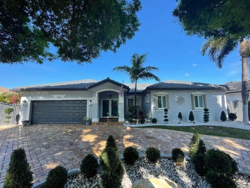 15957 Nw 77th Pl, Miami Lakes, FL, 33016-8510 | Card Image