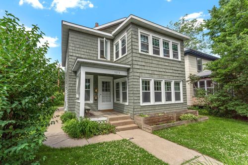 1673 Van Buren Ave, Saint Paul, MN, 55104-1896 | Card Image