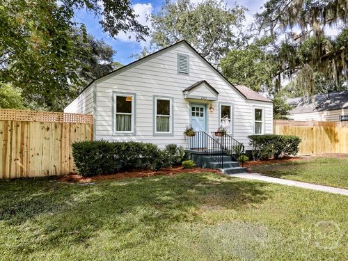 2409 E 37th St, savannah, GA, 31404-3846 | Card Image