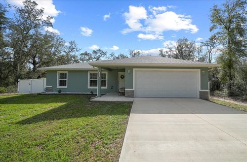 41 Fisher Way Run, Ocklawaha, FL, 32179-6104 | Card Image