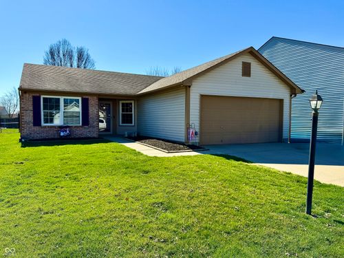 831 Cross Wind Court, Greenwood, IN, 46143 | Card Image